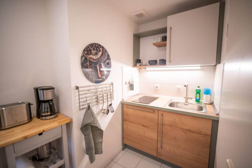 Kitchenette with basic equipment