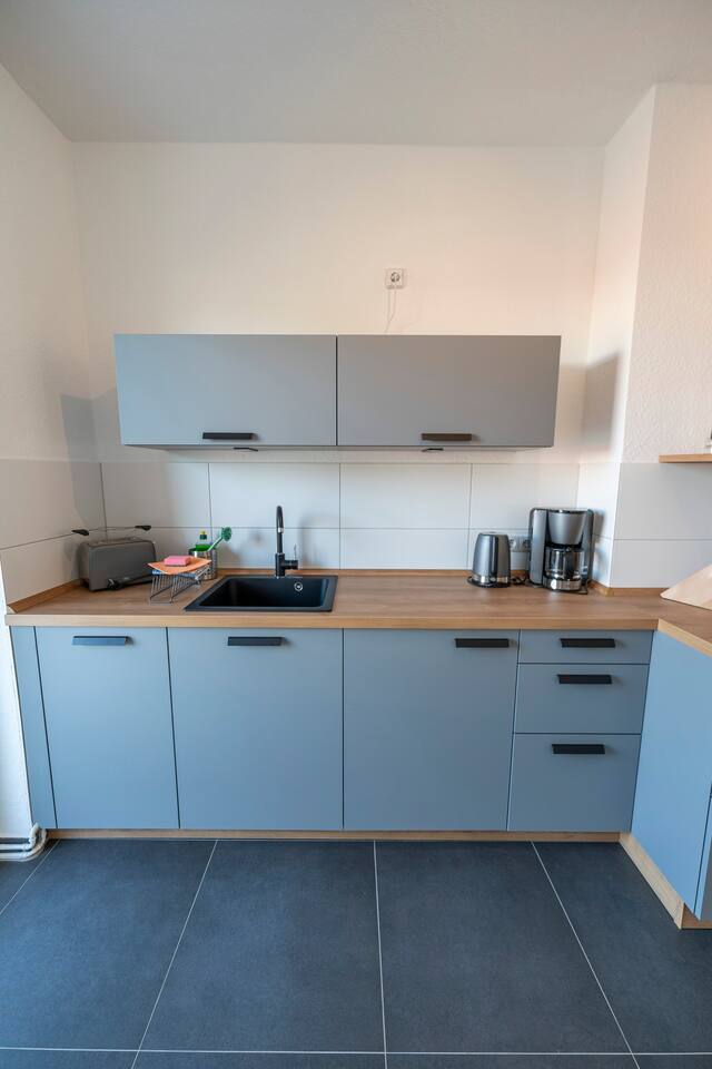 Fully equipped kitchen with dishwasher