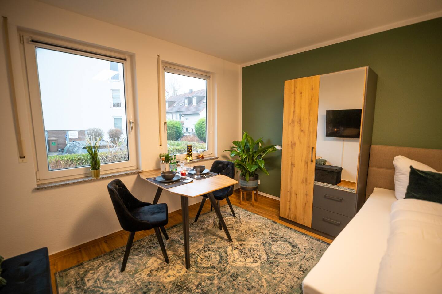 Welcoming dining table with view