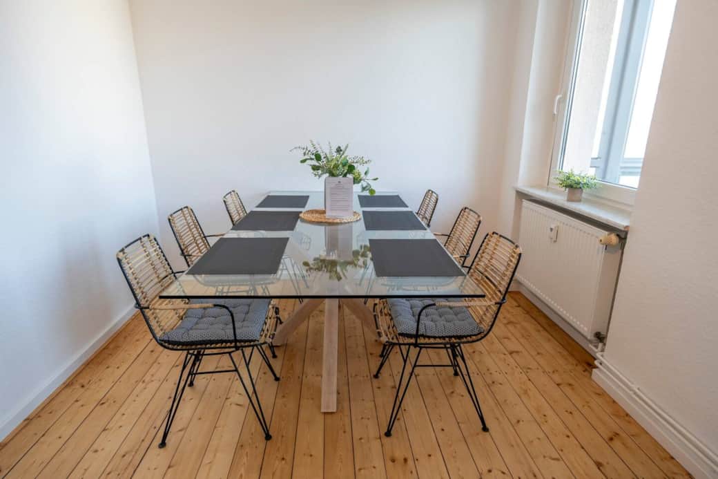 Dining area in the kitchen - for shared meals
