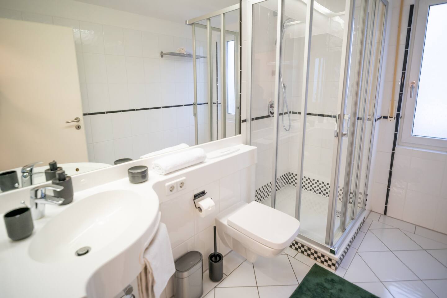 Modern shower