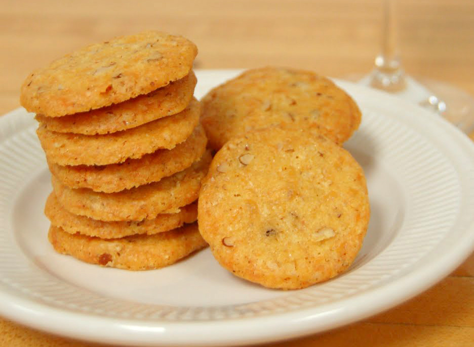 Cheddar Pecan Wafers
