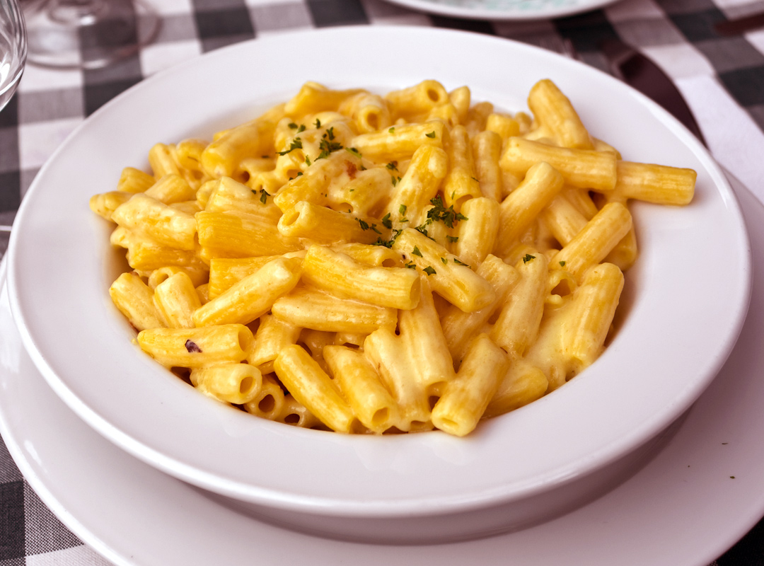 Creamy Stovetop Macaroni and Cheese
