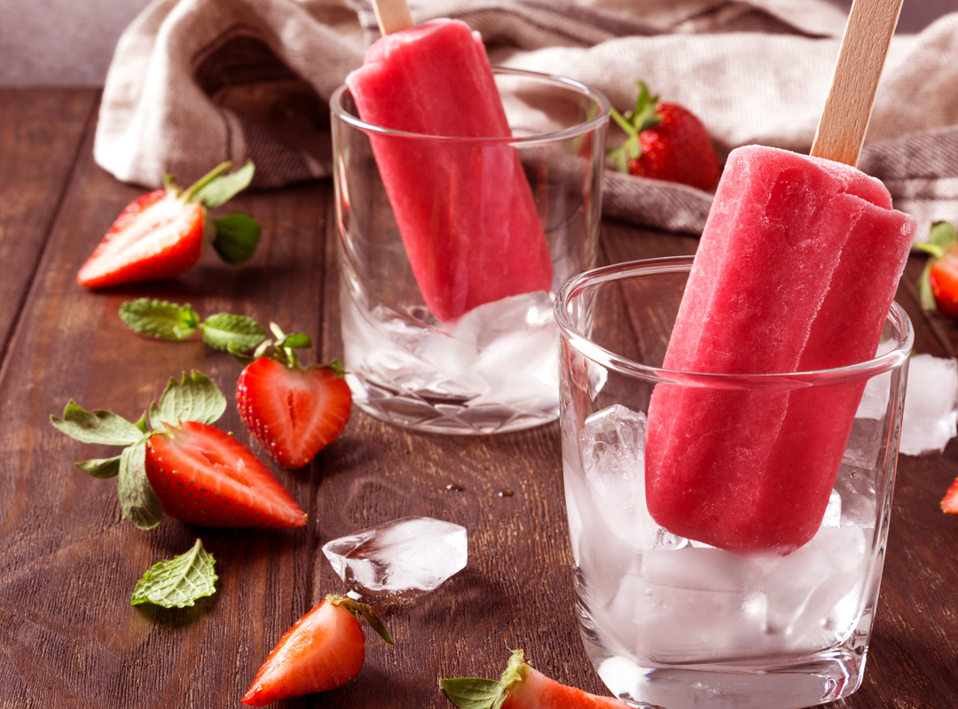 Strawberry Margarita Popsicles – for Adults!