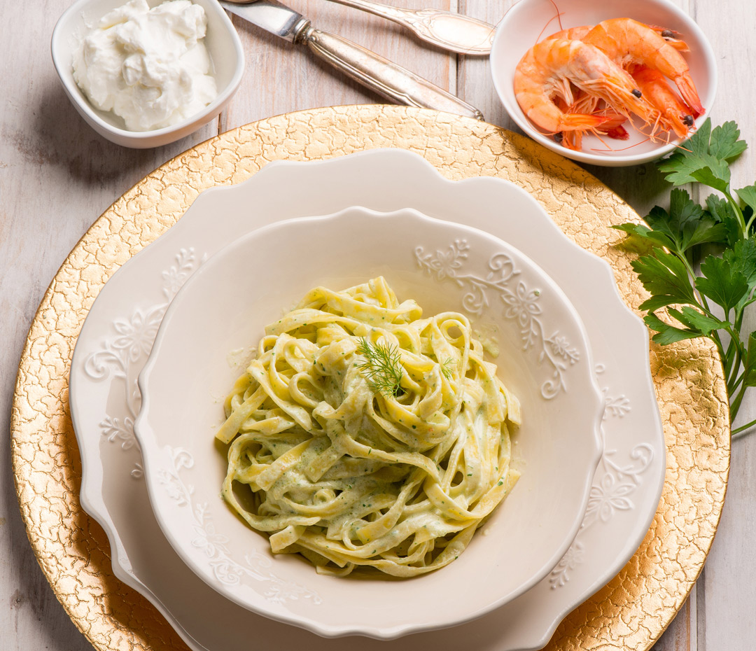 Pesto Alfredo Shrimp with Pasta