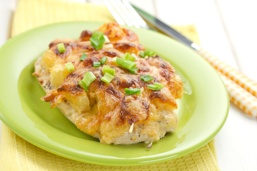 Chicken with Apricot, Brie and Almonds