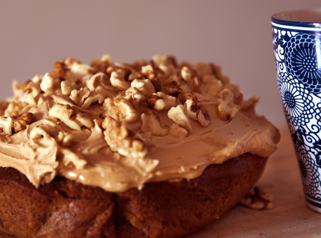 Espresso-Walnut Cake