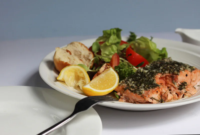 Salmon with Lemon Dill Butter Sauce