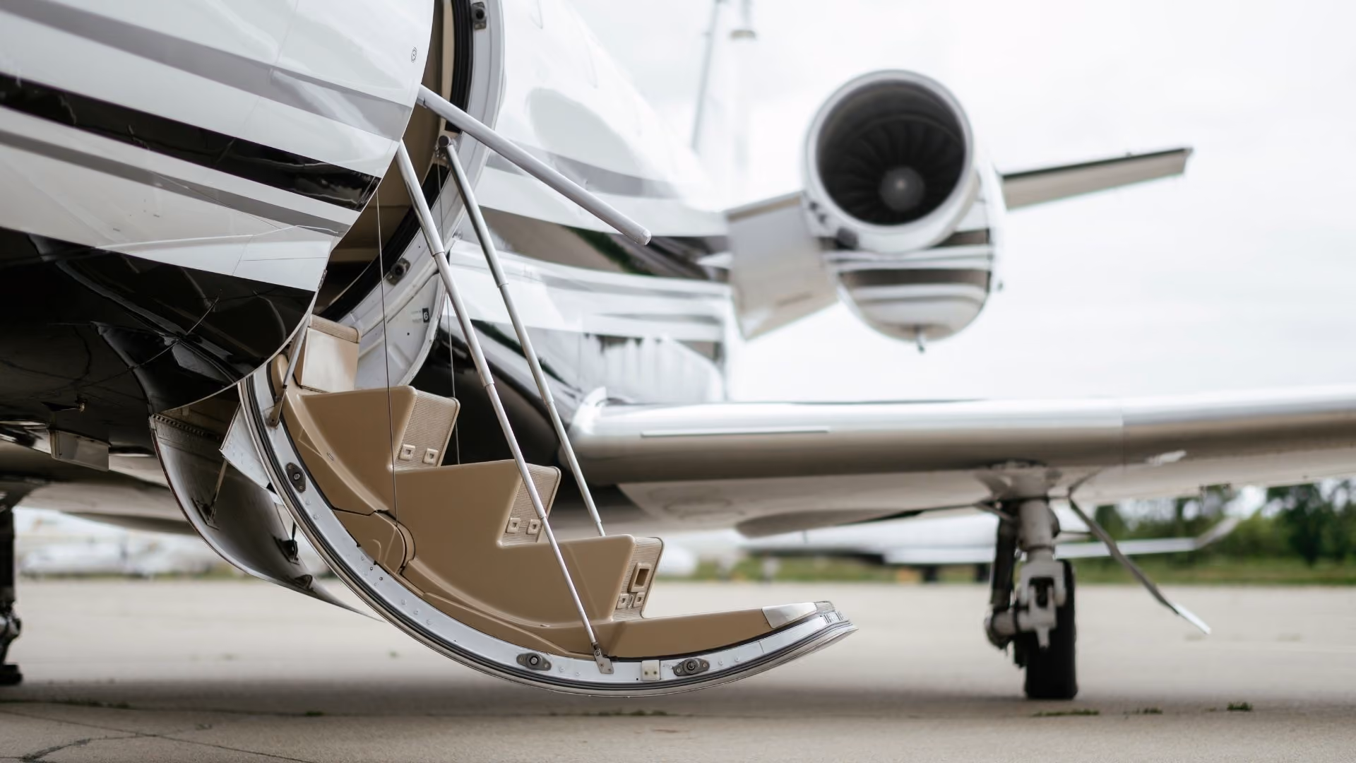 Why FBO Operators Need a Different Website Than Charter Brokers