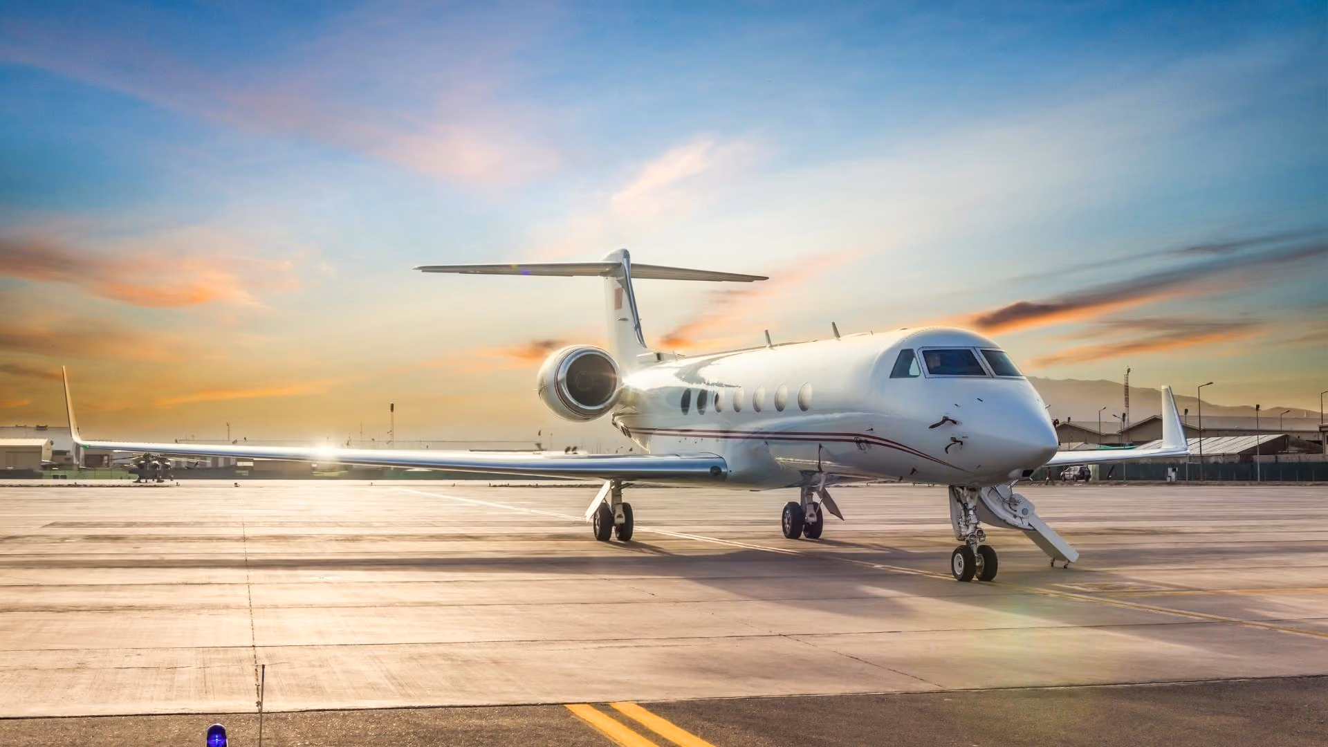 How to choose a web design agency for a private aviation brand