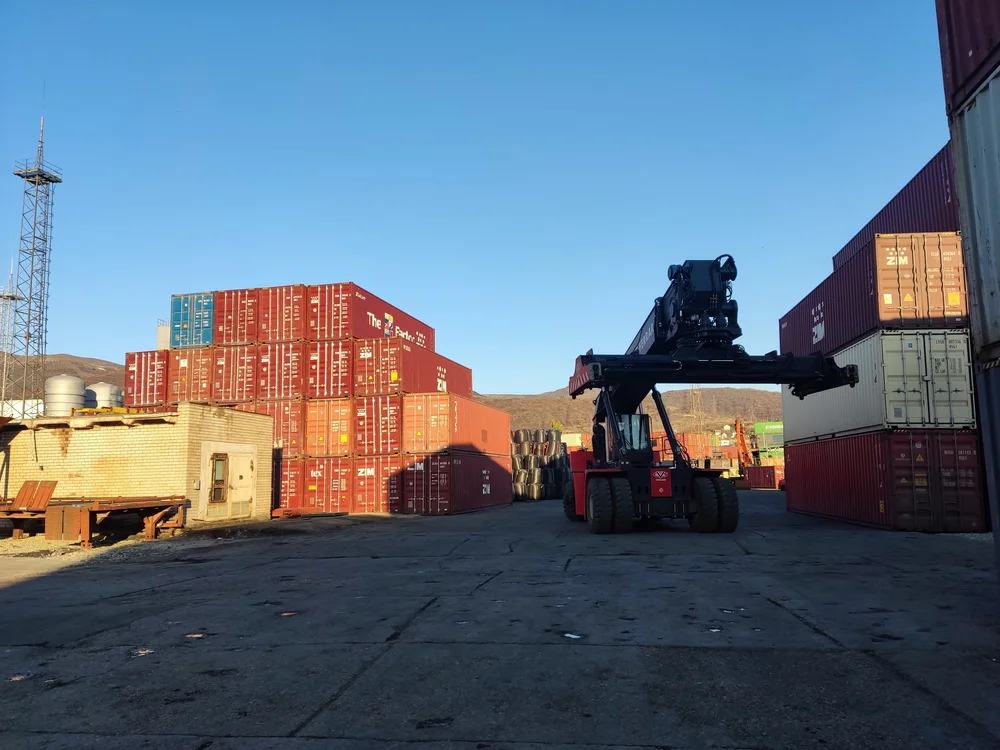 container terminal 2