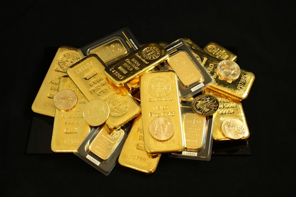 Hochwertige Goldbarren und Goldmünzen zum Ankauf