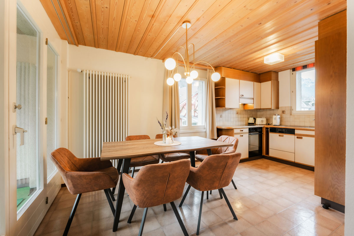 Ferienwohnung in Interlaken Esstisch