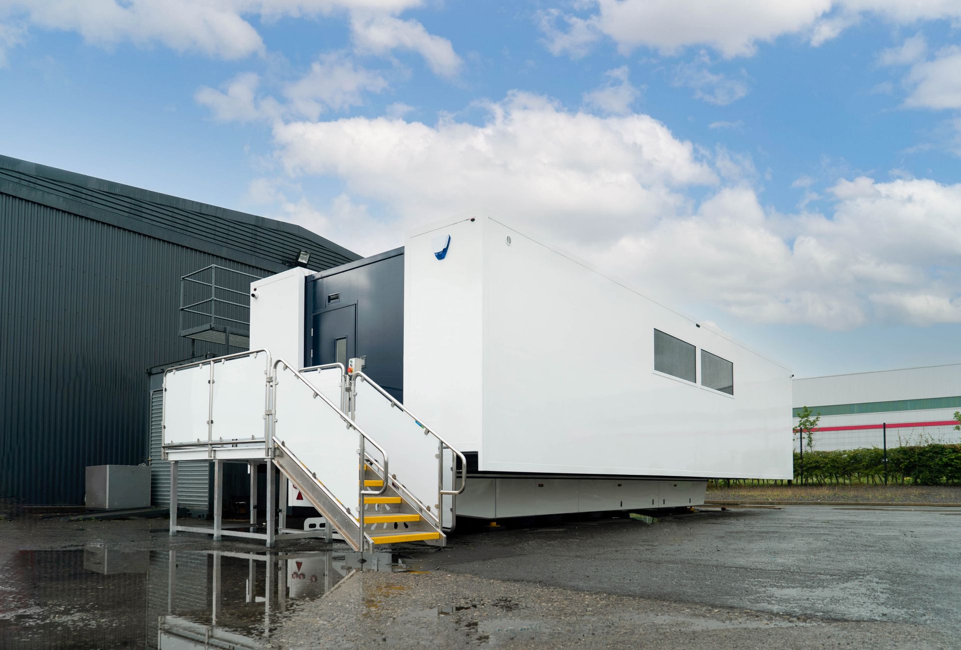 Mobile Maternal and Neonatal Unit