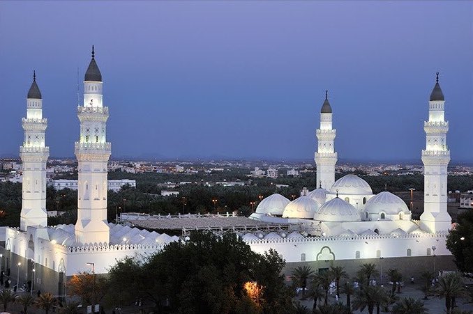 image of people gathering (for a mosques)