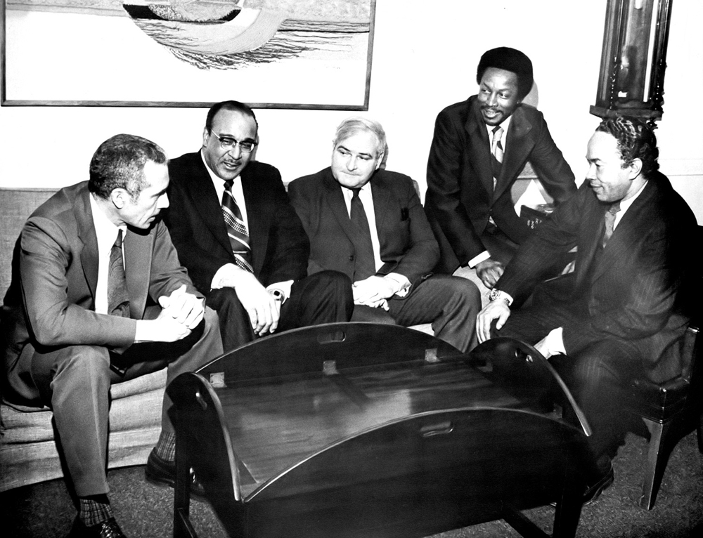 MIT meets with insurance companies, 1976