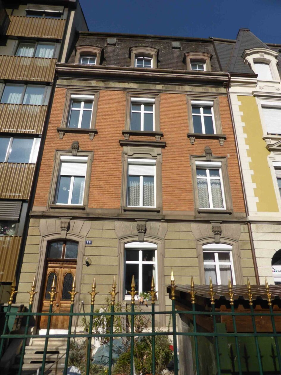 Mehrfamilienhaus in Basel mit 4 Wohnungen