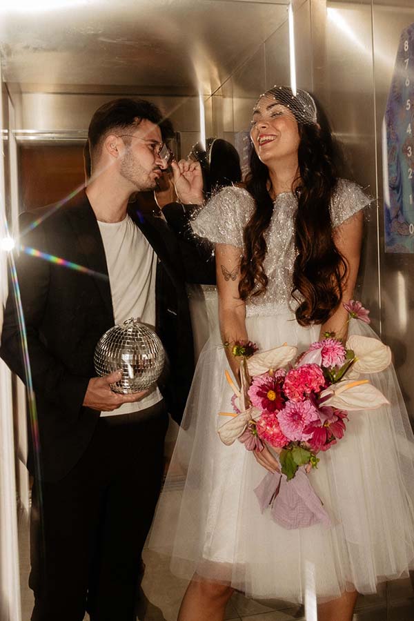 inspirations-mariage-urbain-chaleureux-colore