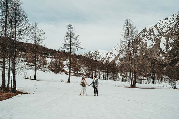 inspirations-mariage-hivernal-intismiste-alpes