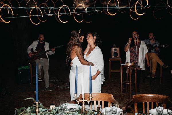 Astuces pour réaliser un shooting mariage romanesque