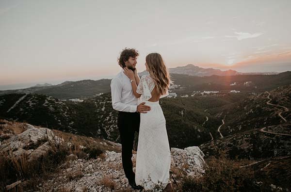 Shooting intimiste post-mariage Marseille