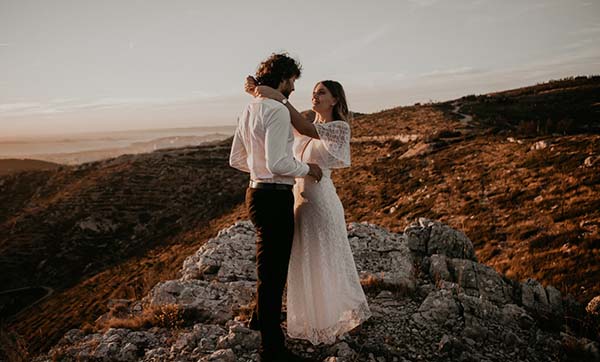 Shooting intimiste post-mariage Marseille