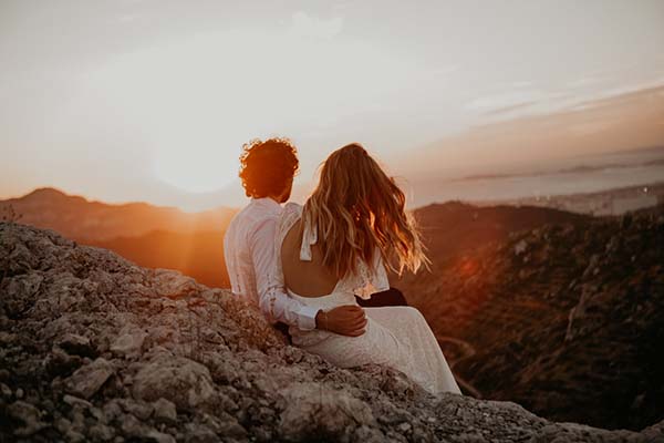 Shooting intimiste post-mariage Marseille