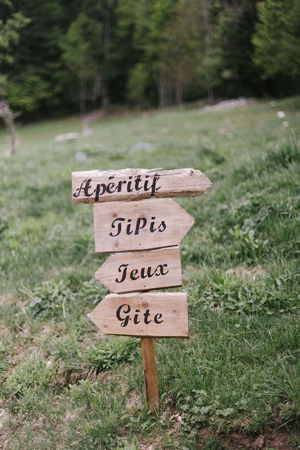 Guide pittoresque pour une réception en plein air dans les environs de Rhône-Alpes.