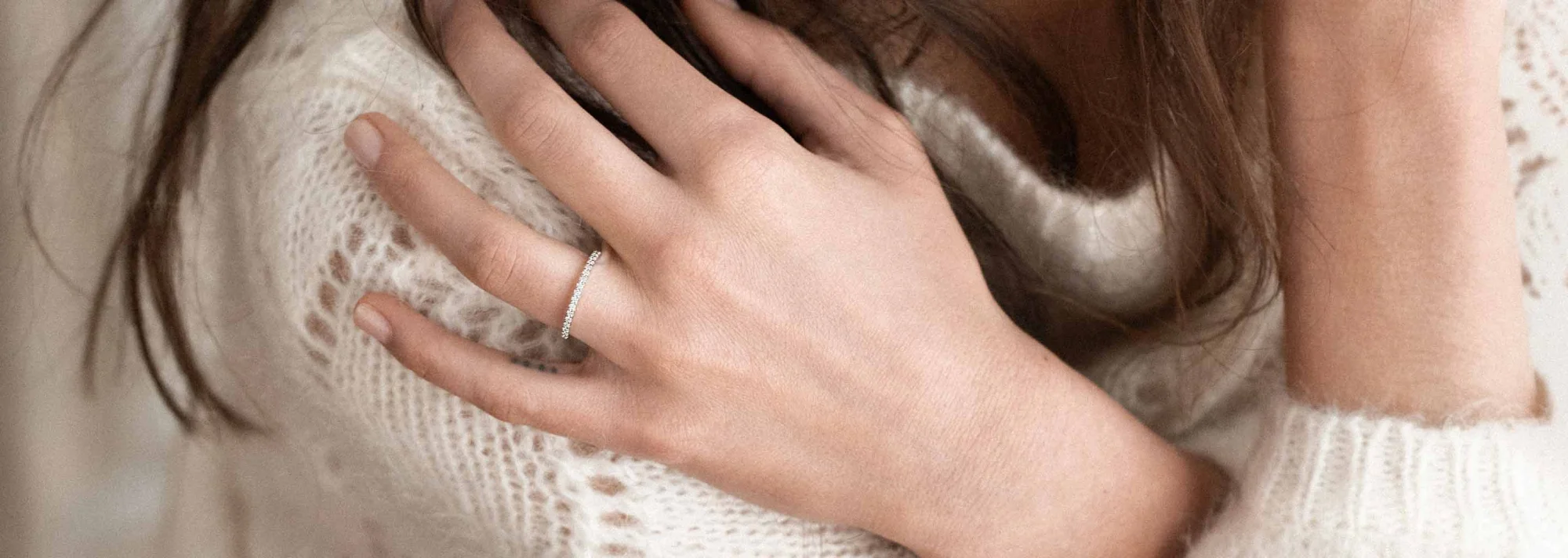 comment-lui-suggerer-la-bonne-bague-de-fiancailles