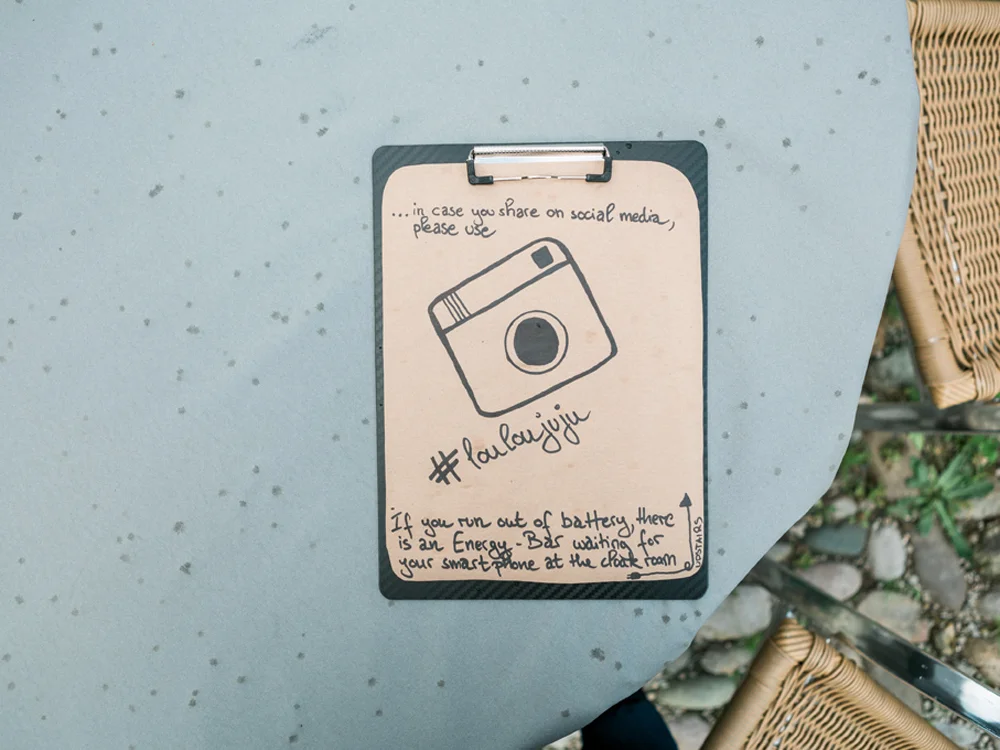 Pierre atelier / storyteller photographer wedding mariage in Paris / elopement & engagement.