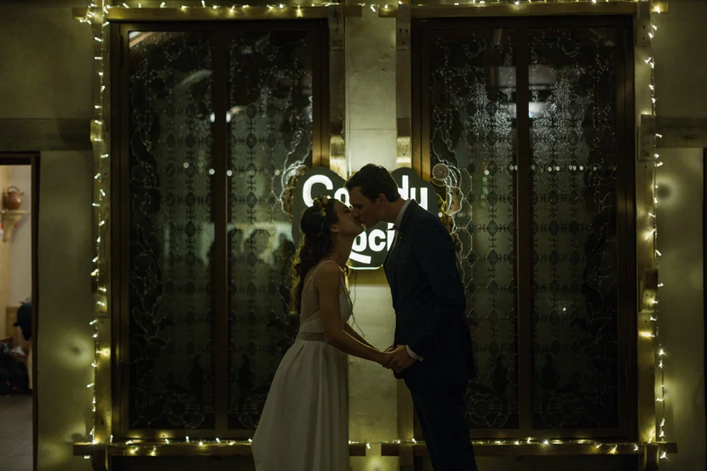 Pierre atelier / storyteller photographer wedding mariage in Paris / elopement & engagement.