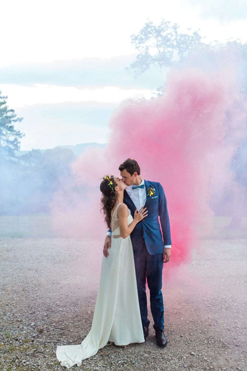 Pierre atelier / storyteller photographer wedding mariage in Paris / elopement & engagement.