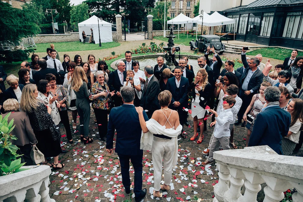 Pierre atelier / storyteller photographer wedding mariage in Paris / elopement & engagement.