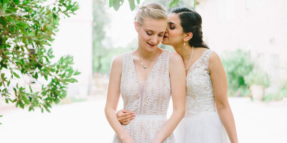 Nalini & Alexia : leur mariage romantique chic dans le Languedoc Roussillon