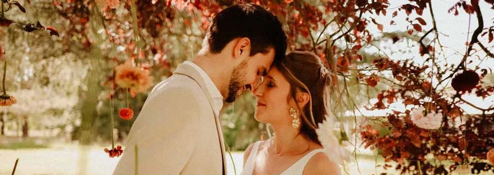 Un mariage intime, léger et coloré
