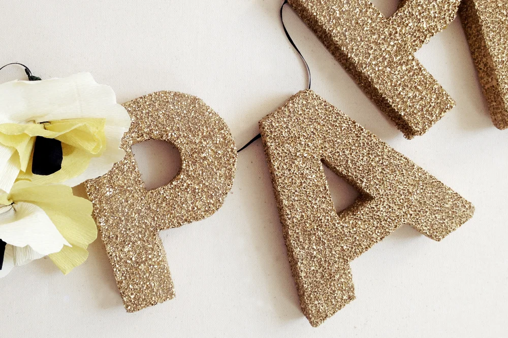 DIY - Les lettres scintillantes de Paper Cup