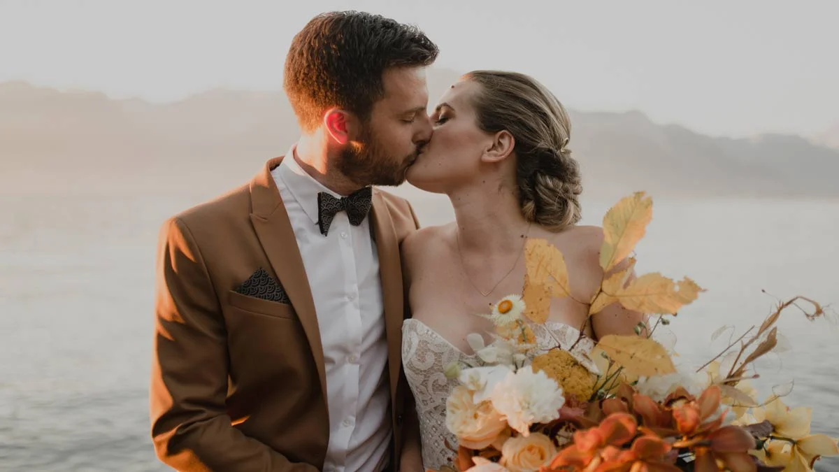 Idées pour un mariage minimaliste et coloré en pleine nature