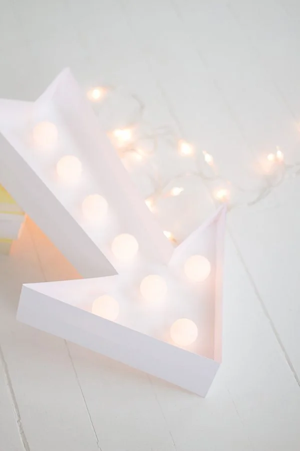 DIY-enseinge-lumineuse-003g