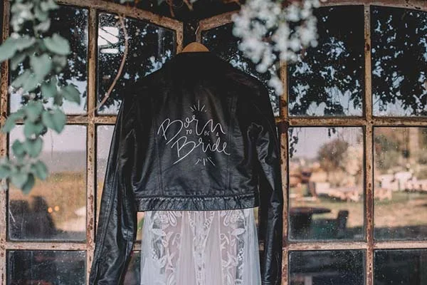 Idées mariage bohème coloré Coachella