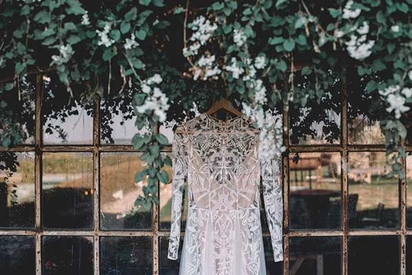Idées mariage bohème coloré Coachella