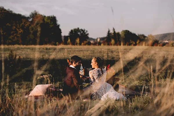 Idées mariage bohème coloré Coachella