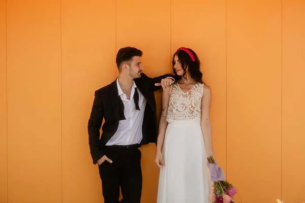 inspirations-mariage-urbain-chaleureux-colore