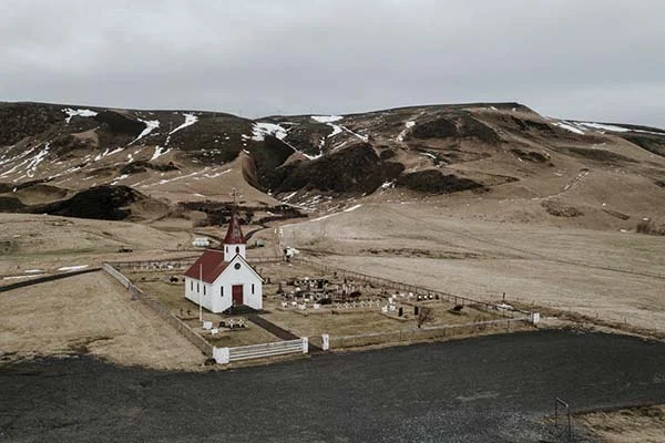 mariage intimiste et voyage noces Islande