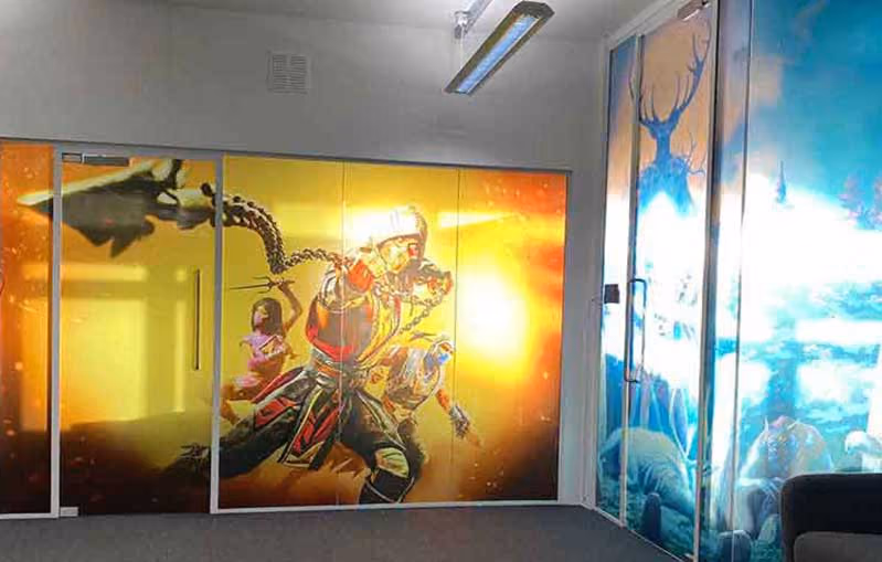Powerful window and wall graphics