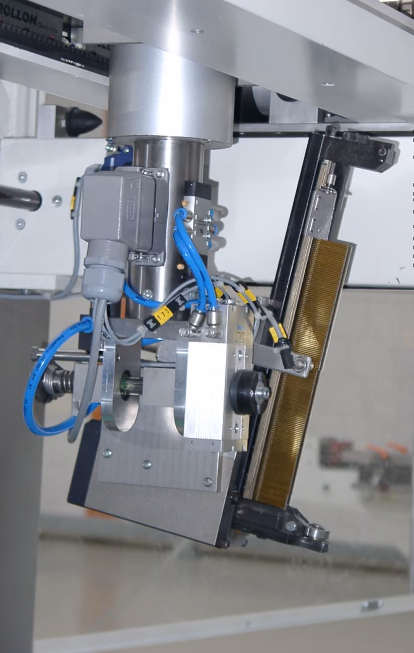CNC-Fräsbearbeitung eines Metallwerkstücks