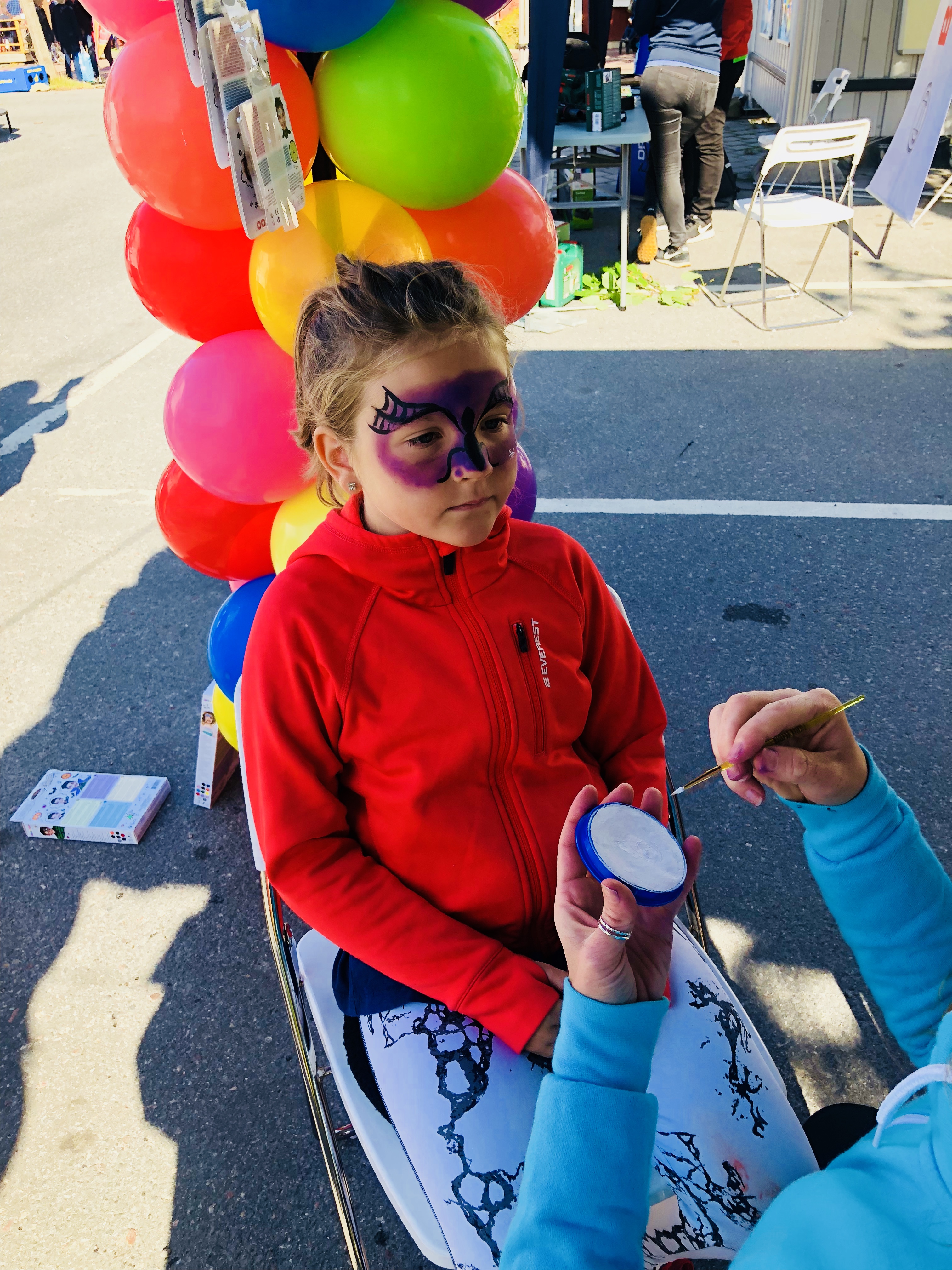Clas Ohlson 100 år — children at activation