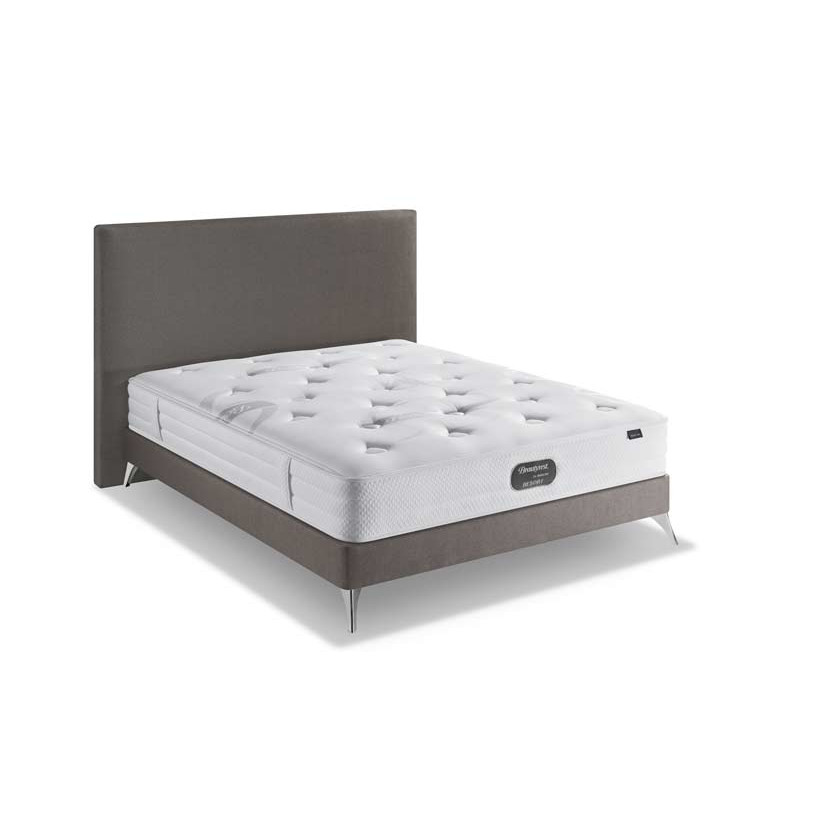 Le Matelas Beautyrest Bay, inspiré par les plus grands hôtels du monde, combine des technologies de pointe et des matériaux de qualité pour un sommeil réparateur, avec une suspension de 820 ressorts ensachés FULLSOFT® et un garnissage riche pour un confort et un soutien optimaux.