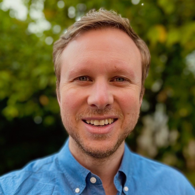 image of an expert consultant for blockchain and cryptocurrency [headshot]