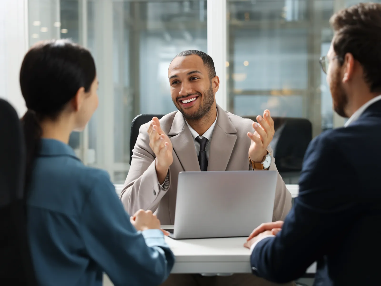image of a team collaborating at an ai saas company