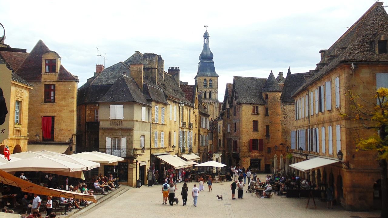 À Sarlat, deux jours pour faire vivre le centre-ville
